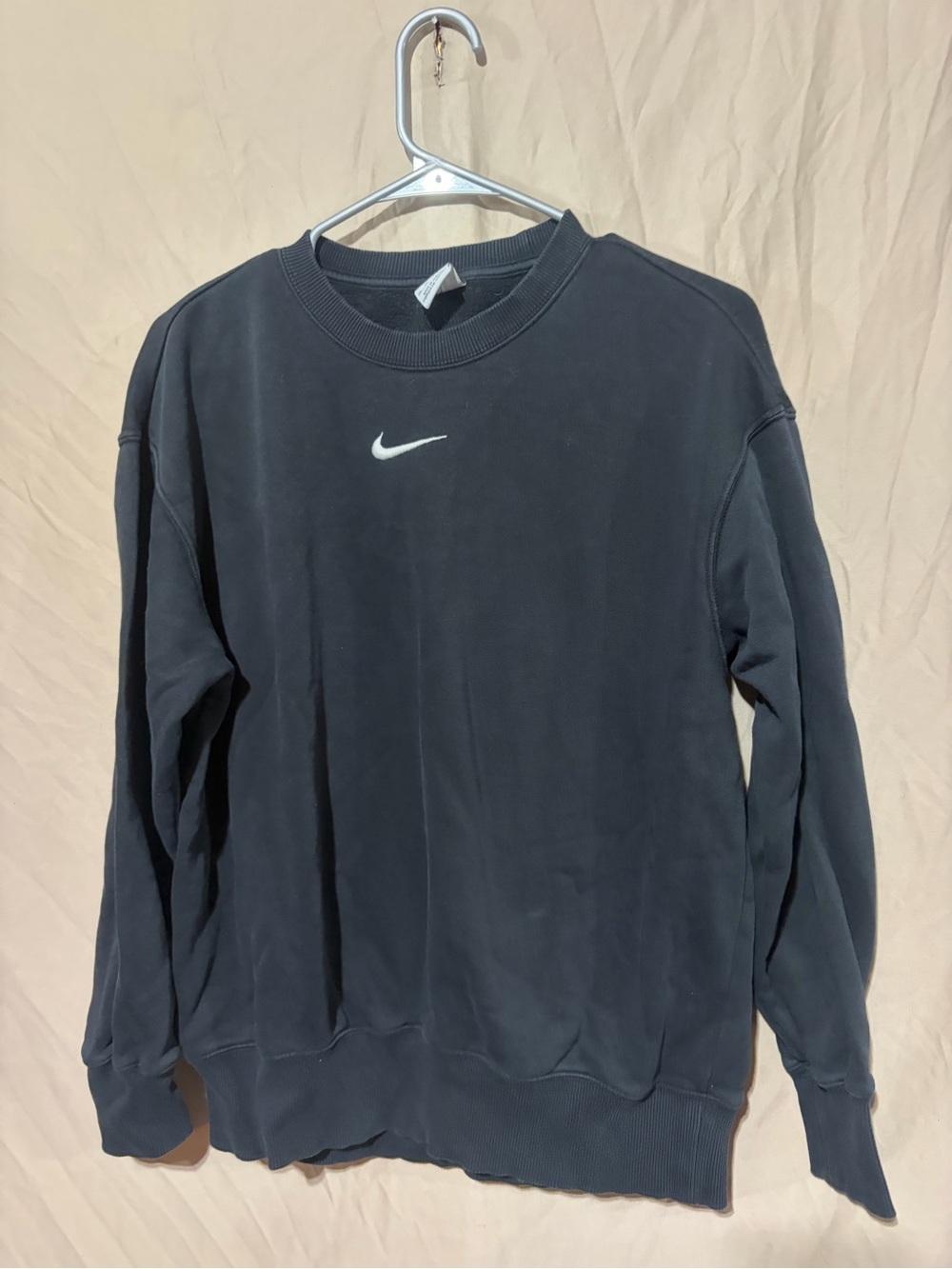 Nike crewneck
